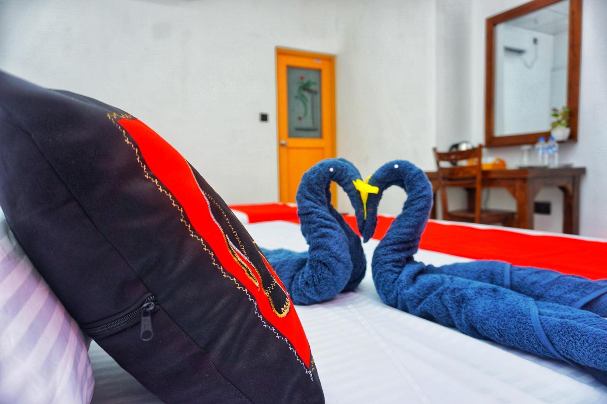 Sashini Homestay Sigirija Zewnętrze zdjęcie