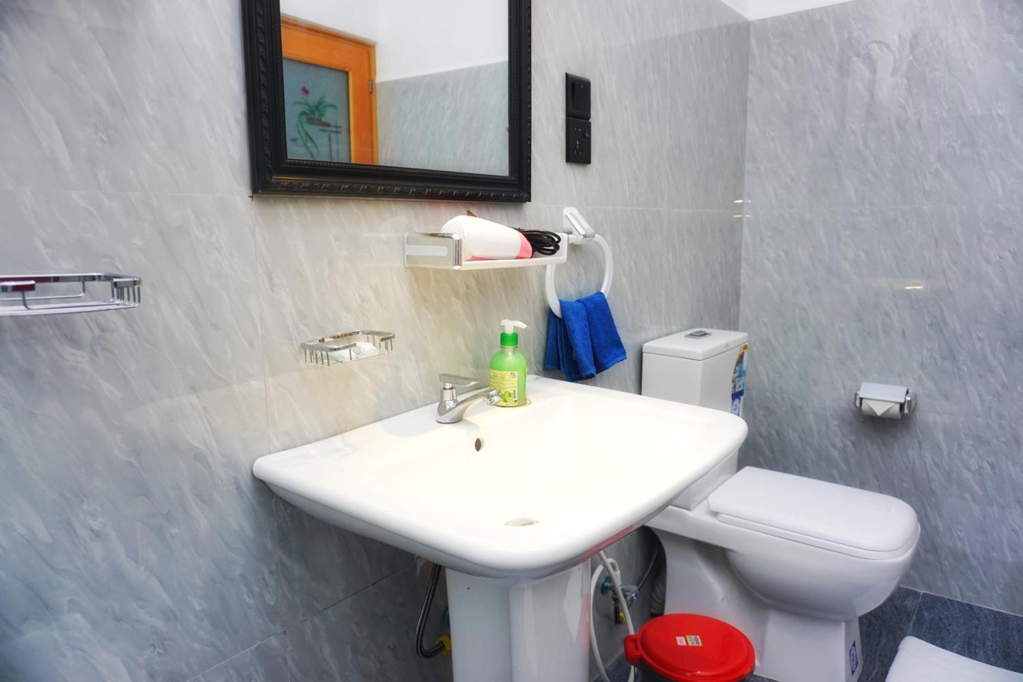 Sashini Homestay Sigirija Zewnętrze zdjęcie